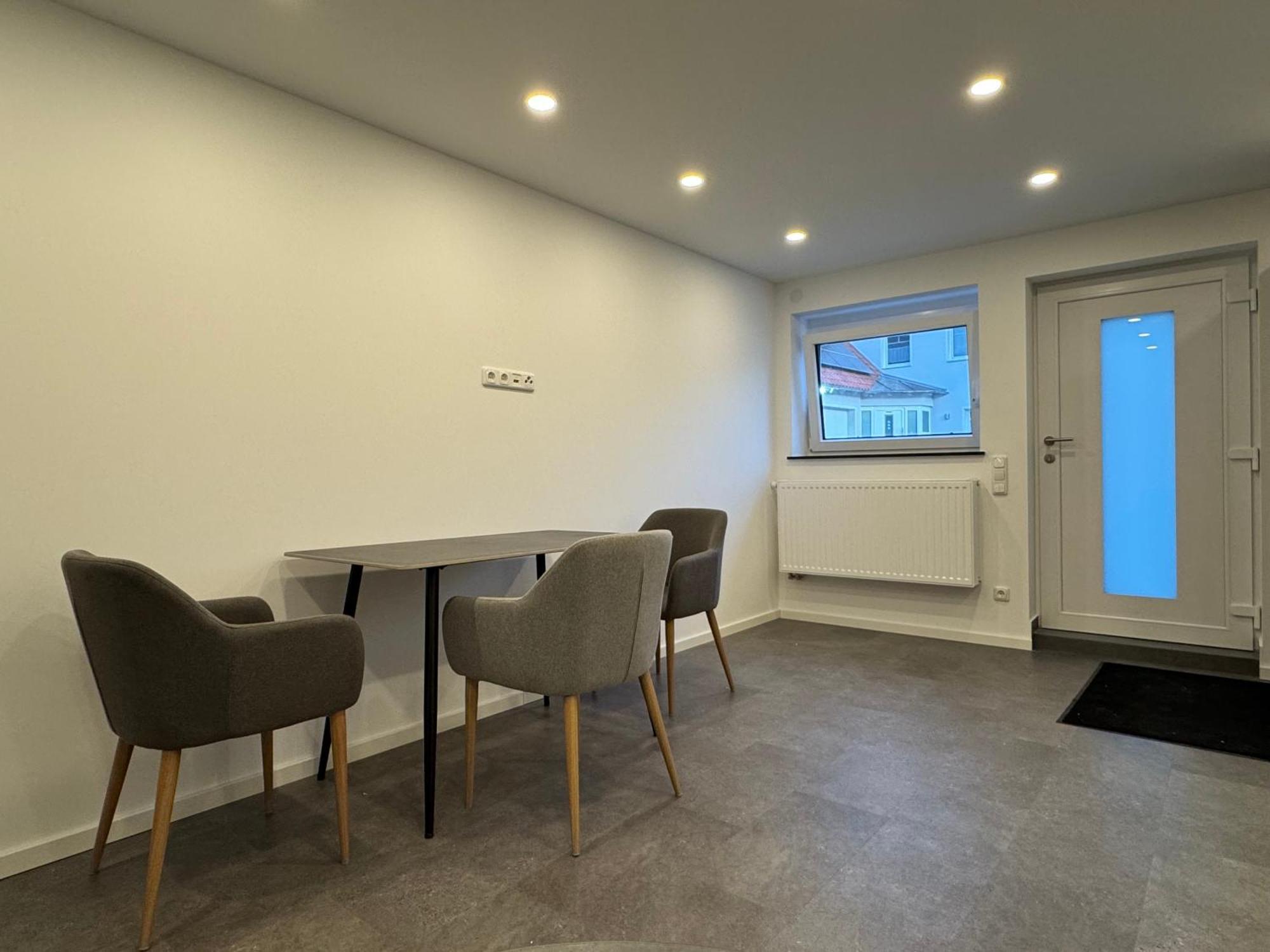 W&P Living Wohnung Mit Ausblick - Parkplatz Biberbach  Εξωτερικό φωτογραφία