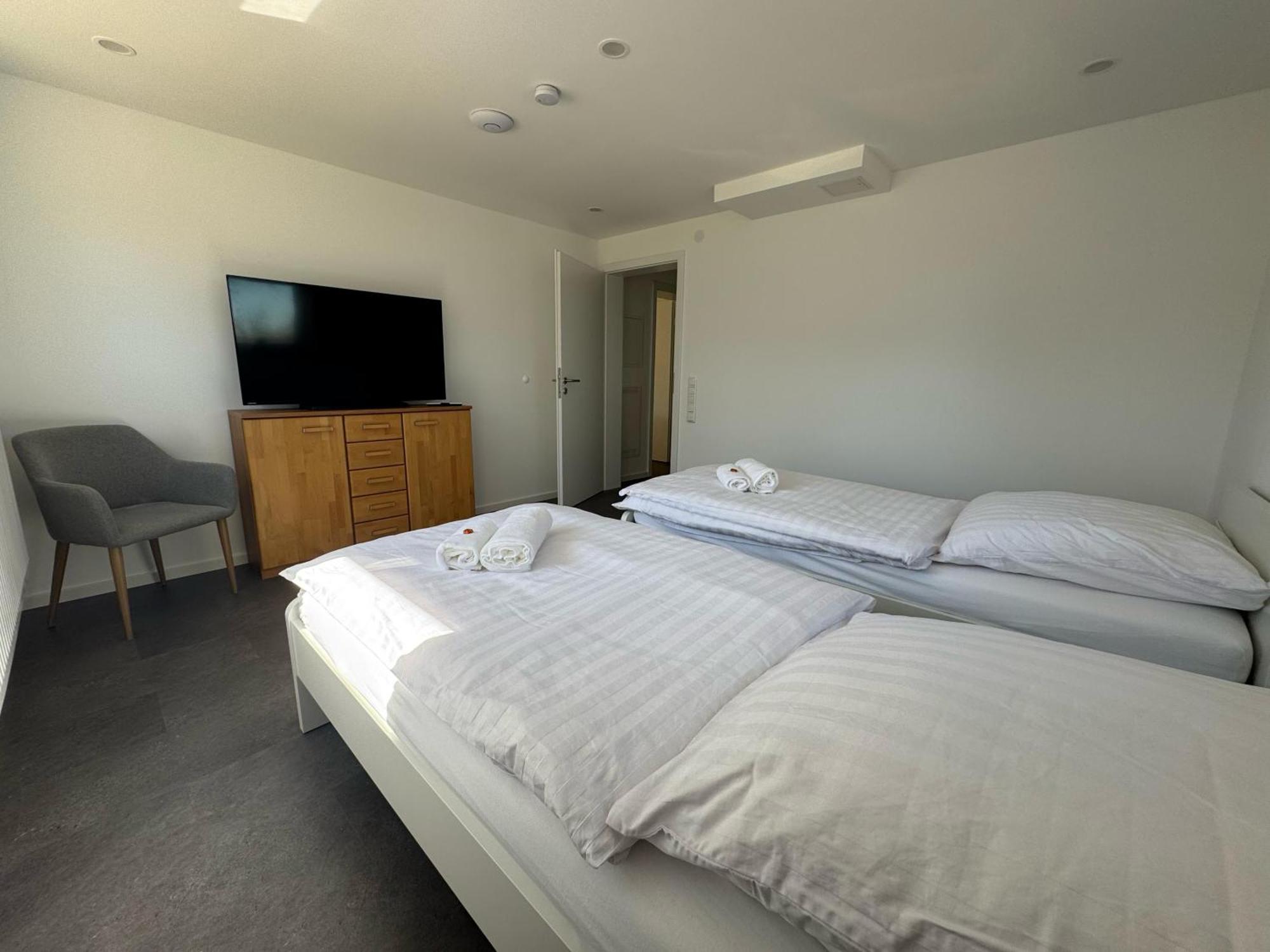 W&P Living Wohnung Mit Ausblick - Parkplatz Biberbach  Εξωτερικό φωτογραφία